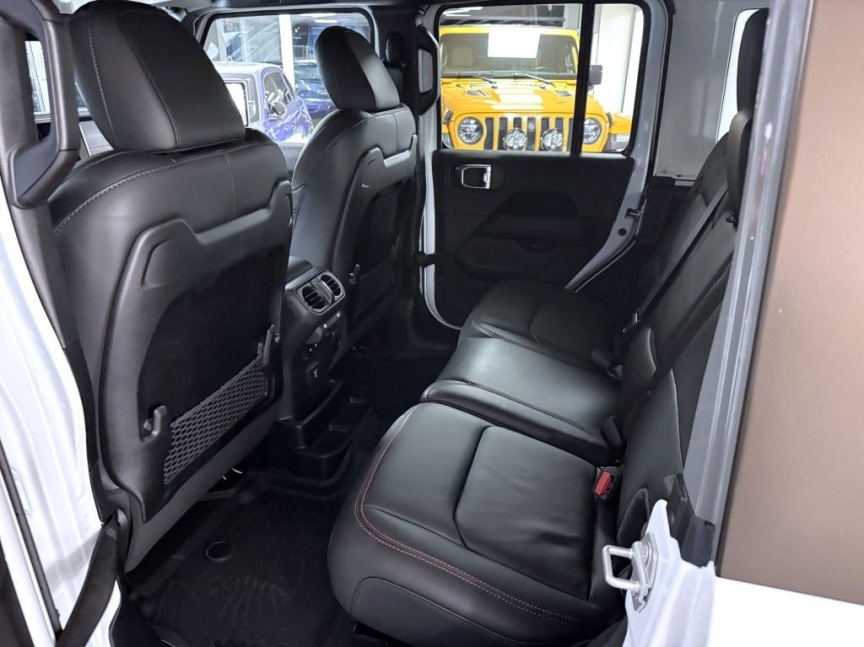 Jeep Wrangler Unlimited 2.0T 272k AT8 Rubicon BY IMOFA EDITION*123* k