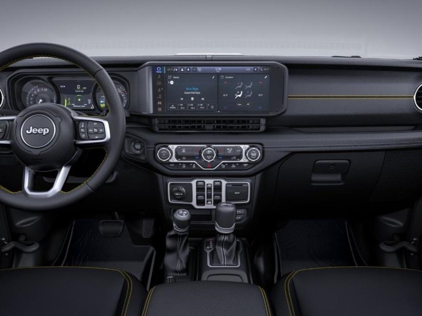 Jeep Wrangler Unlimited 2.0T 272k AT8 Sahara *239*