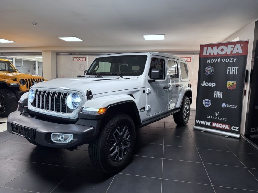 Jeep Wrangler Unlimited 2.0T 272k AT8 Sahara *805*