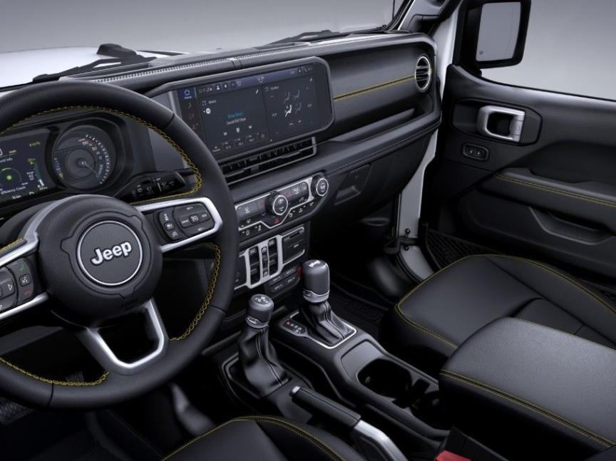Jeep Wrangler Unlimited 2.0T 272k AT8 Sahara *805*