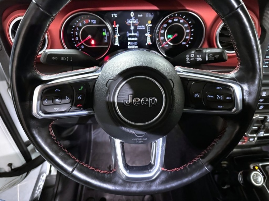 Jeep Wrangler Unlimited 2.0T 4x4 272k AT8 ZF Rubicon