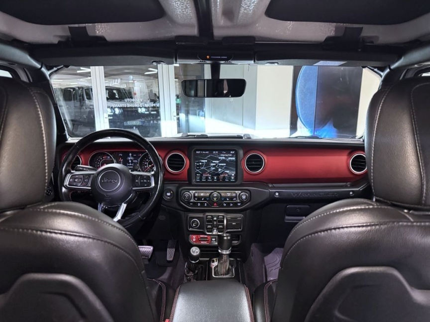 Jeep Wrangler Unlimited 2.0T 4x4 272k AT8 ZF Rubicon