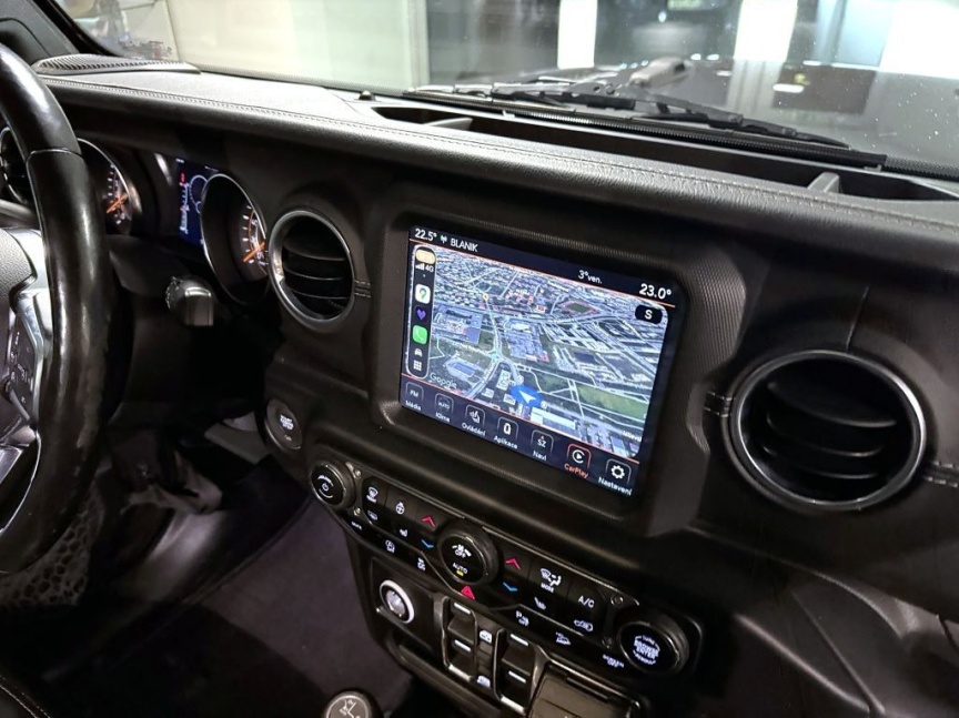 Jeep Wrangler Unlimited 2.0T 4x4 272k AT8 ZF Sahara