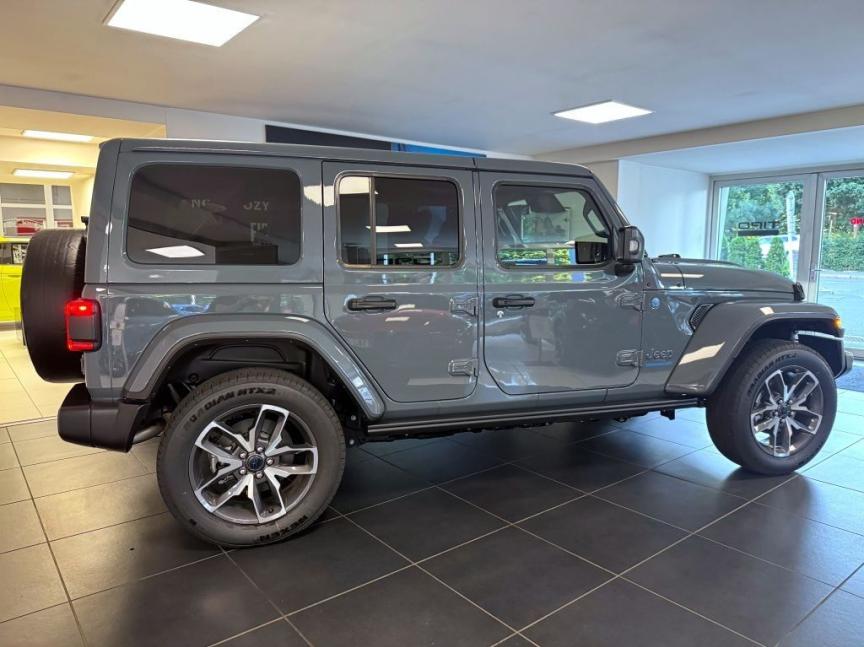 Jeep Wrangler Unlimited 2.0T 4xe PHEV 380k AT8 Sahara *810*