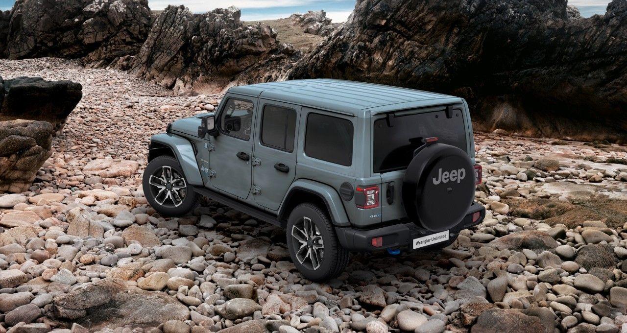 Jeep Wrangler Unlimited 2.0T 4xe PHEV 380k AT8 Sahara *o000*