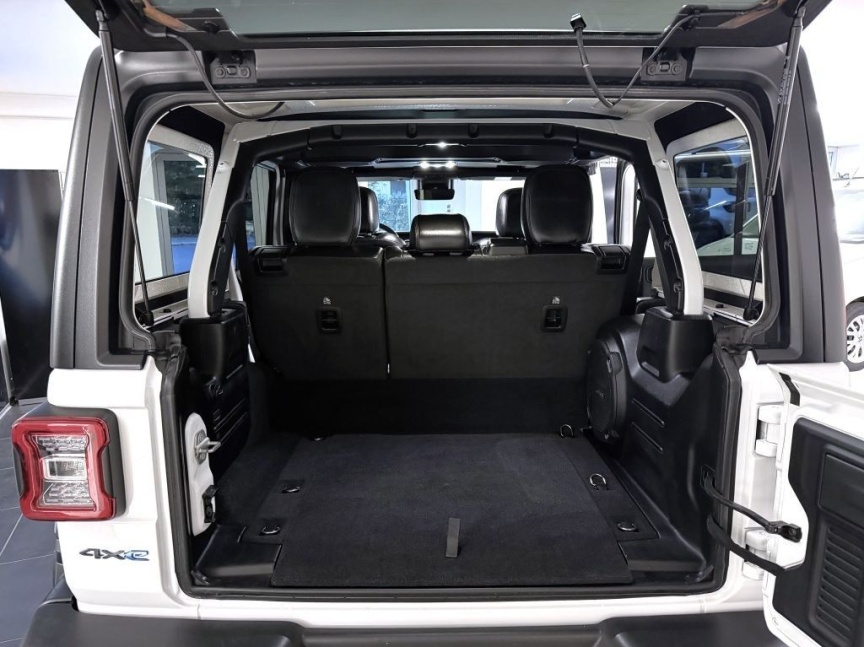 Jeep Wrangler Unlimited 2.0T 4xe PHEV AT8 Rubicon