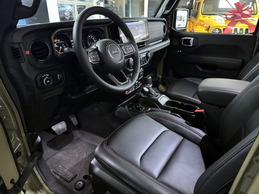 Jeep Wrangler Unlimited 3,6 V6 290k AT8 Rubicon RECON X *017*