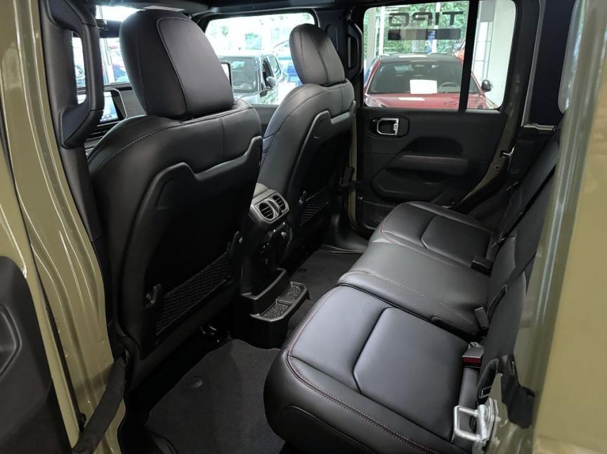 Jeep Wrangler Unlimited 3,6 V6 290k AT8 Rubicon RECON X *103*