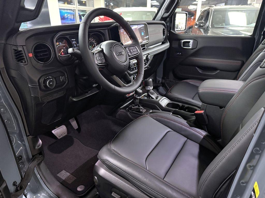 Jeep Wrangler Unlimited 3,6 V6 290k AT8 Rubicon RECON X *896*