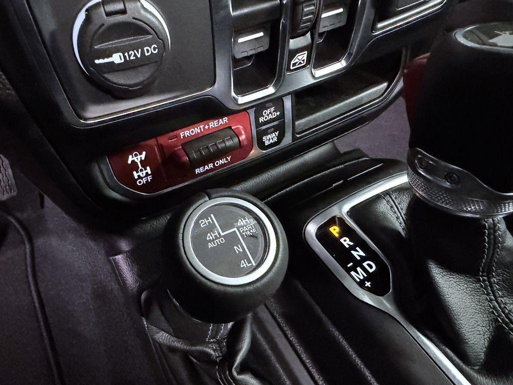 Jeep Wrangler Unlimited 3,6 V6 290k AT8 Rubicon RECON X *896*