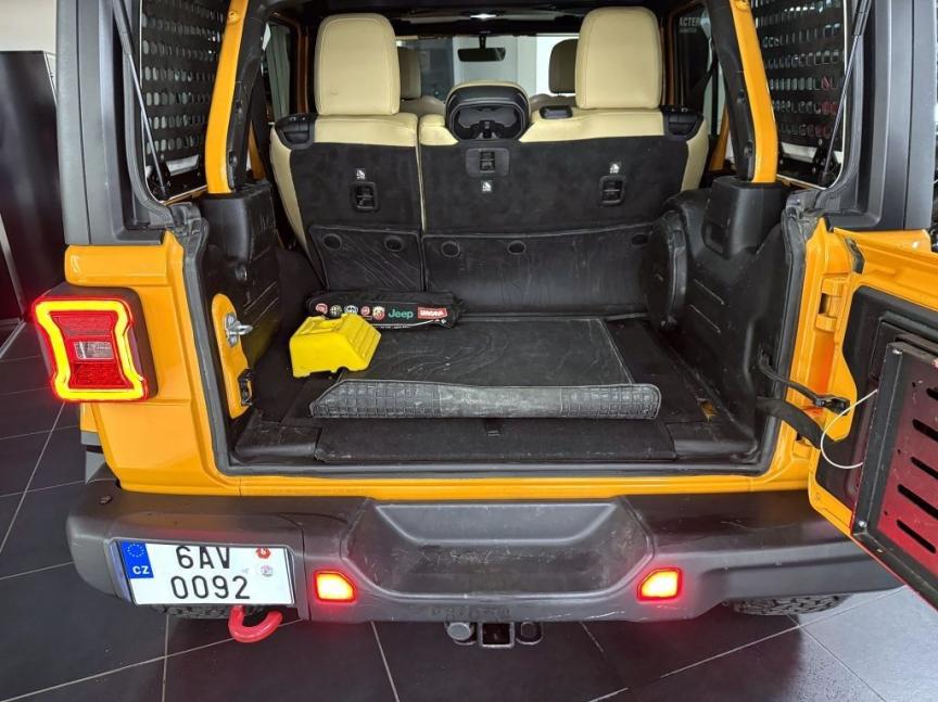 Jeep Wrangler Unlimited JL 3,6 V6 4x4 284k AT8 ZF Rubicon AEV ÚPRAVA
