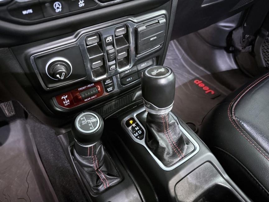 Jeep Wrangler Unlimited JL 2.0T 4x4 272k AT8 ZF Rubicon