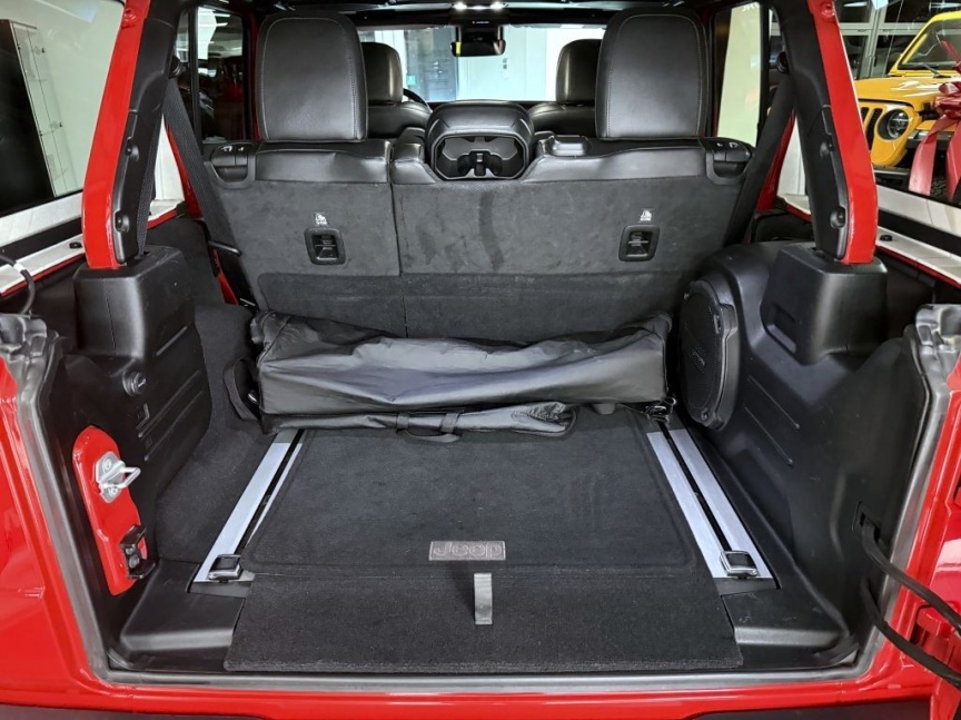 Jeep Wrangler Unlimited JL 2.2 CRD 200k AT8 ZF Rubicon