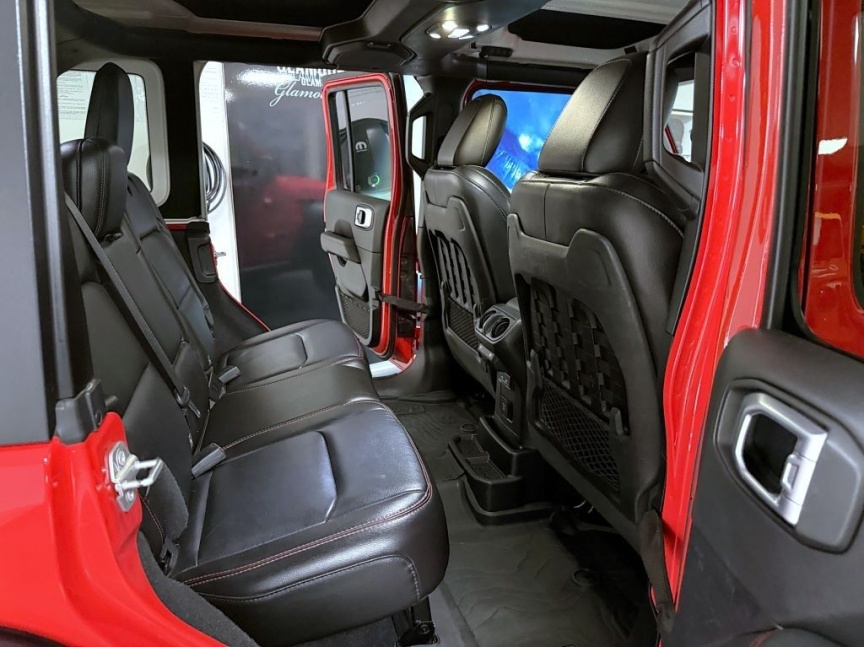 Jeep Wrangler Unlimited JL 2.2 CRD 200k AT8 ZF Rubicon