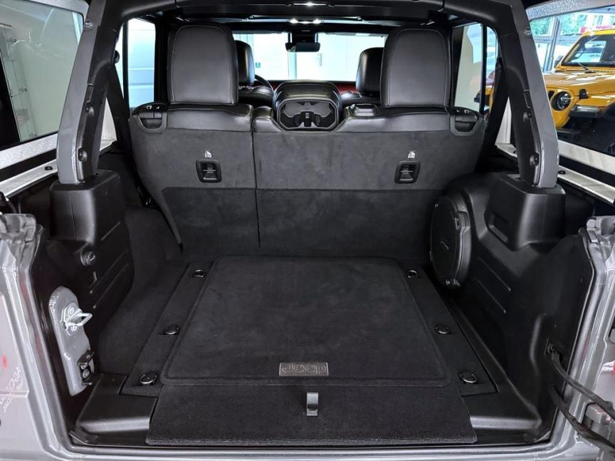 Jeep Wrangler Unlimited JL 2.2 CRD 4x4 200k AT8 ZF Rubicon