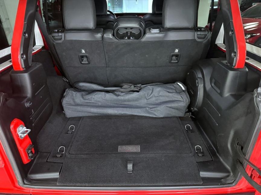 Jeep Wrangler Unlimited JL 2.2 CRD 4x4 200k AT8 ZF Rubicon